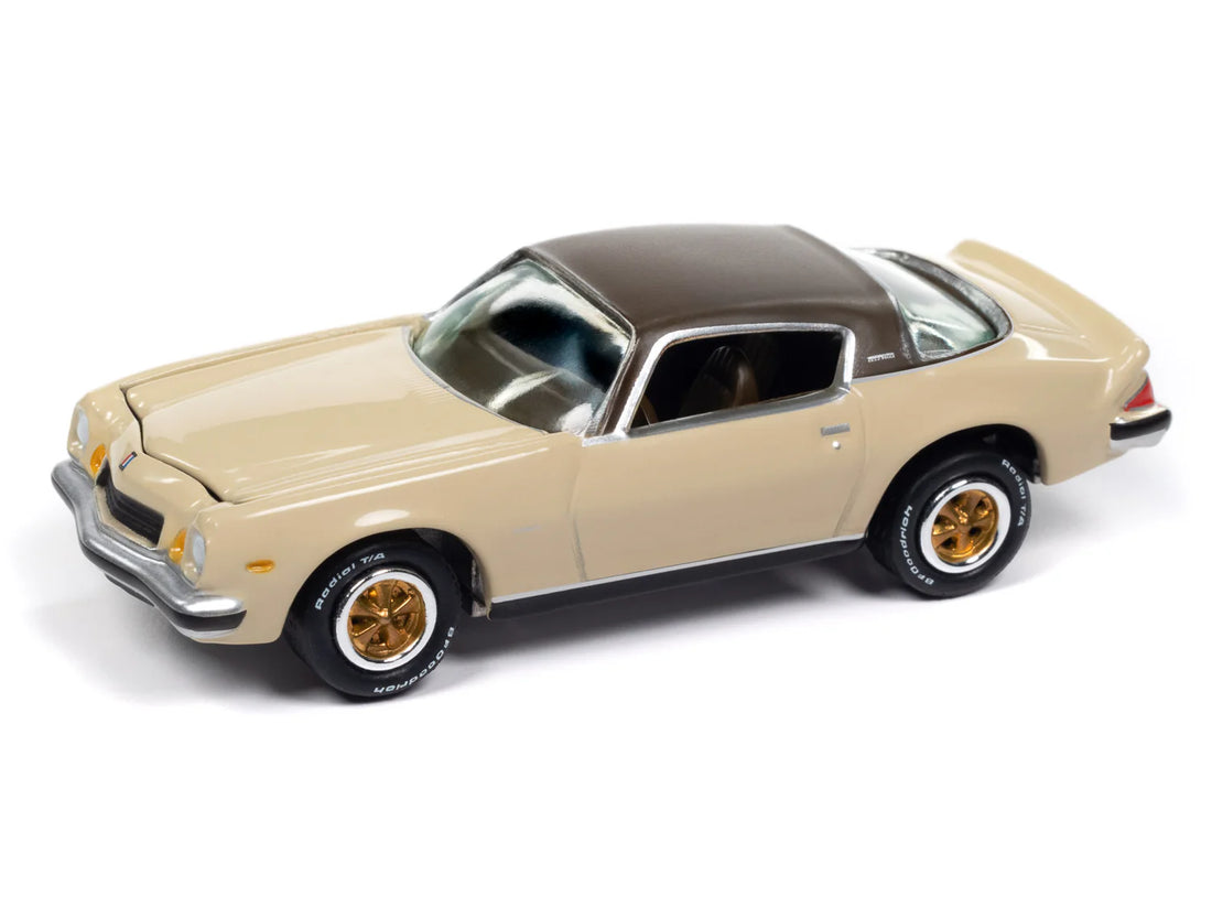 Johnny Lightning- 1975 Chevrolet Camaro (Cream Beige) JLSP390-B