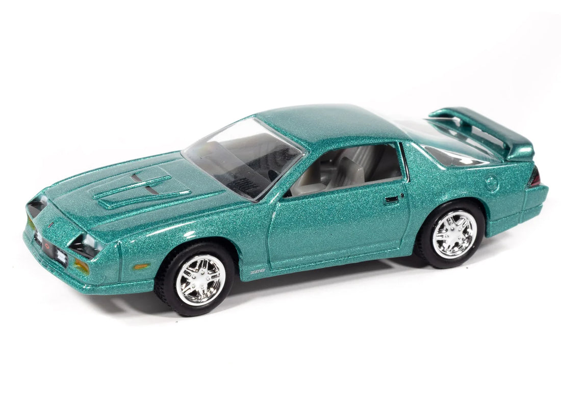 Johnny Lightning 1:64 Muscle Cars USA 1992 Chevrolet Camaro Z28 – Turquoise Poly – Mecum Auctions – JLMC035-3B-6