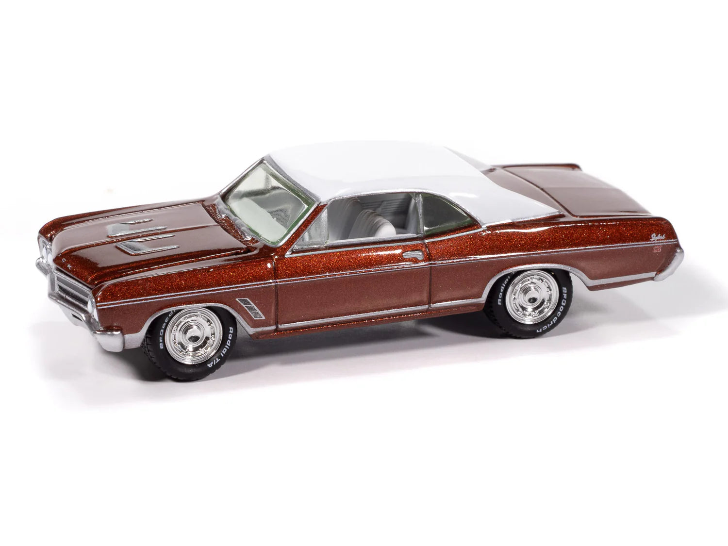 Johnny Lightning-1966 Buick Skylark GS in Riviera Red Poly (JLMC038-2)
