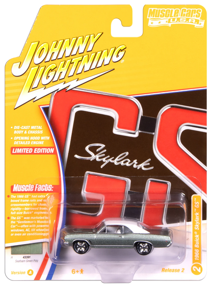 Johnny Lightning-1966 Buick Skylark GS in Seafoam Green poly (JLMC038-1)