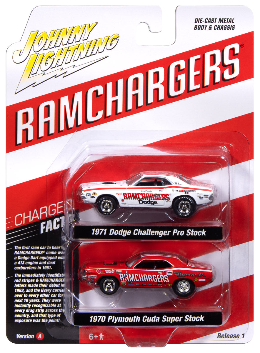 1971 Dodge Challenger Pro Stock &amp; 1970 Plymouth Cuda Super Stock Ramchargers **version A** – Johnny Lightning 1:64 JLPK024RAMCHARGERSA