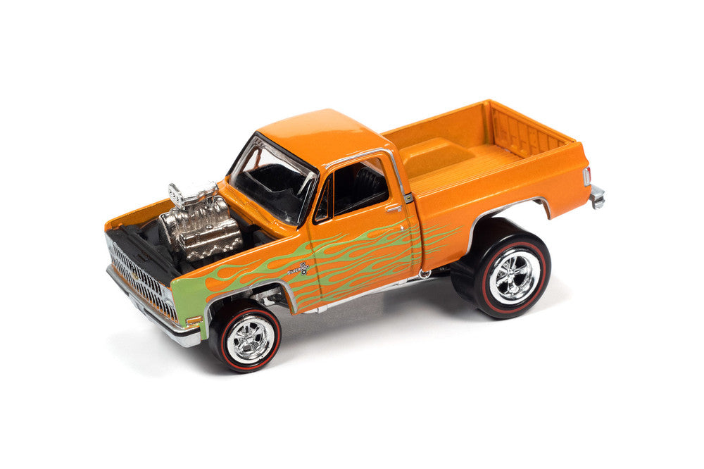 Johnny Lightning 1:64 1981 Chevrolet Silverado 10 Fleet Side Zinger Metallic Orange - Street Freaks - JLSF021-3B-1