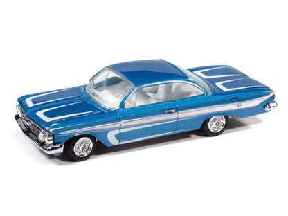 Johnny Lightning-1961 Chevrolet Impala SS 409 ("Scarpin"-Metallic Blue ) JLSP406B