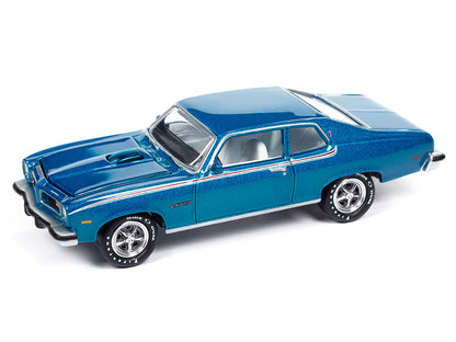 Johnny Lightning-1974 Pontiac GTO (Blue Metallic) JLSP386B