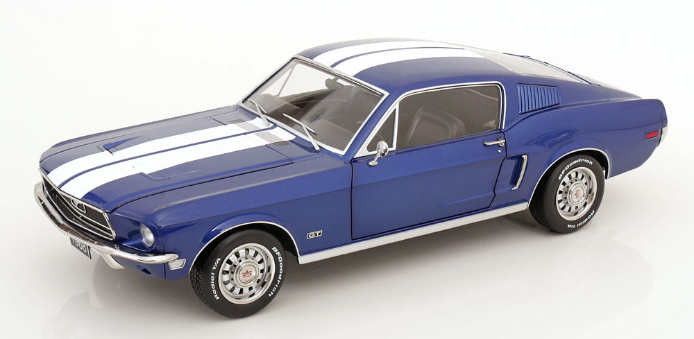 KK SCALE 1/12 - FORD USA - MUSTANG GT FASTBACK COUPE 1968 (Blue-White)