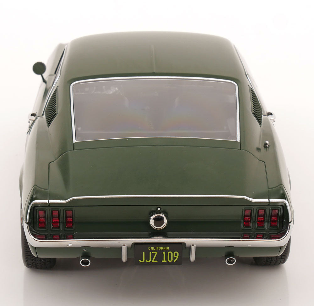 KK-SCALE-1/12 -1968 Ford Mustang GT Fastback "Bullitt Movie Edition" (Matt Green)