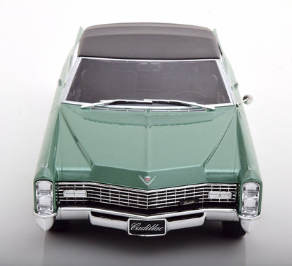 Cadillac DeVille Convertible with softtop 1968 (lightgreen metallic)