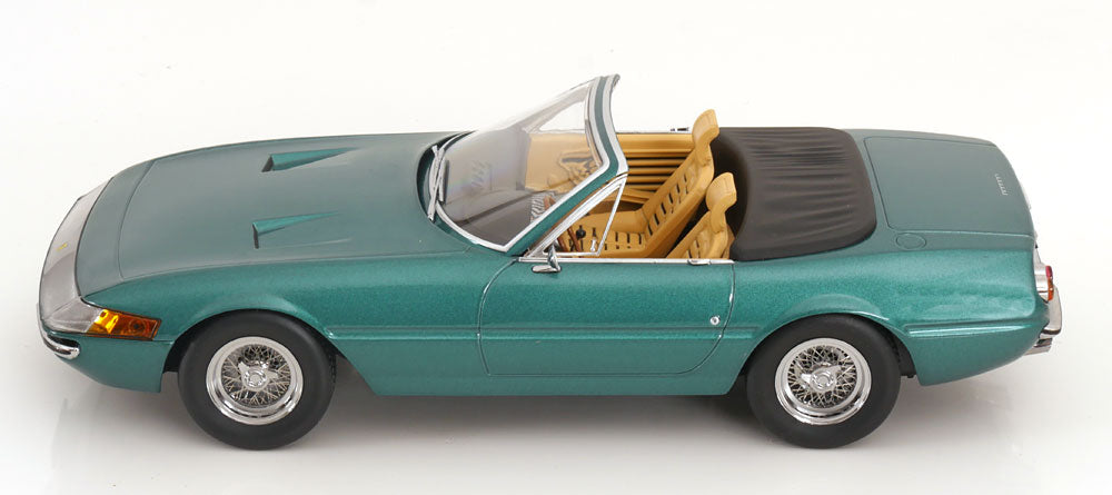 Ferrari 364 GTS Daytona Cabrio (Vert Métallique)