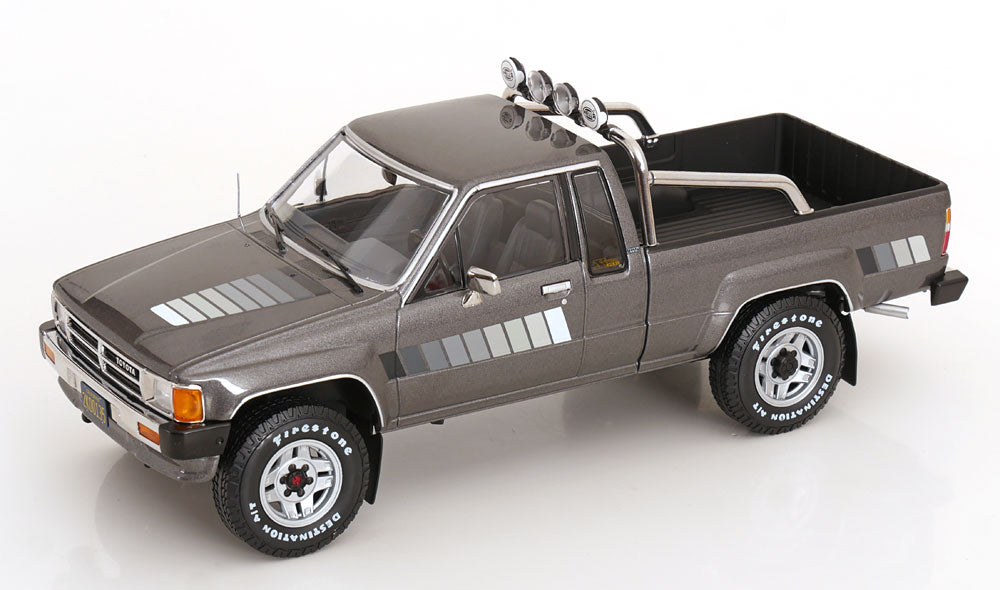 Toyota Truck Xtra Cab 4x4 Hilus 1985 (Gris métallisé/Grey Metallic)