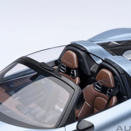 Porsche 918 Spyder Weissach Package (Liquid Metal Chrome Blue)