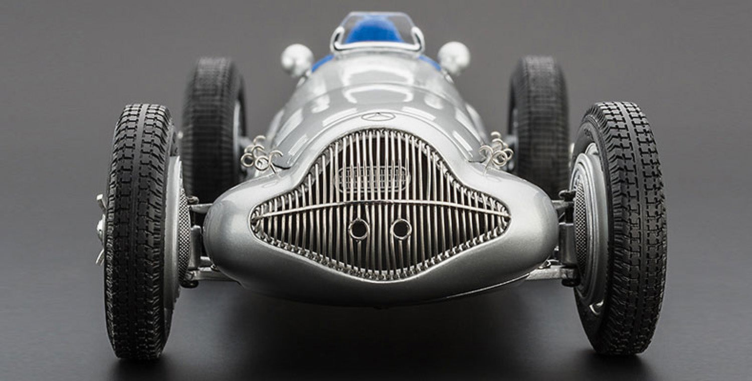 Mercedes-Benz W 154, 1938 by CMC  (Échelle-Scale 1:18)