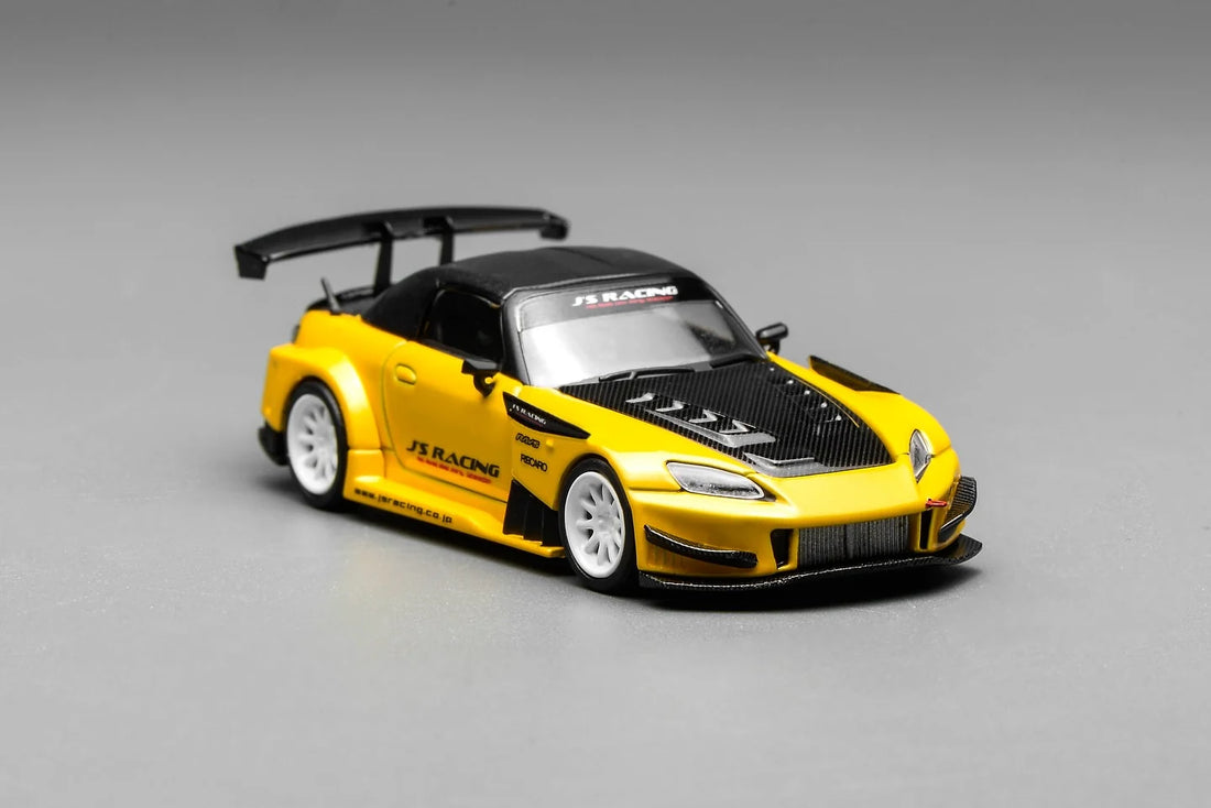 Motorhelix 1:64 Honda S2000 J’s Racing – New Indy Yellow Pearl – M65146