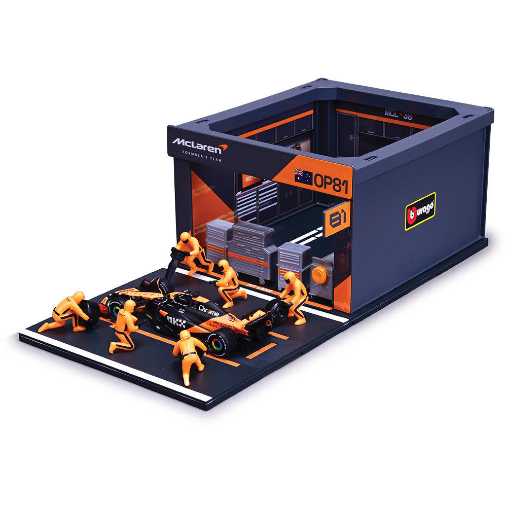 Bburago Diorama-1:43-2024 Formula Race McLaren MCL38 Pit Pass Paddock Set, Piastri 