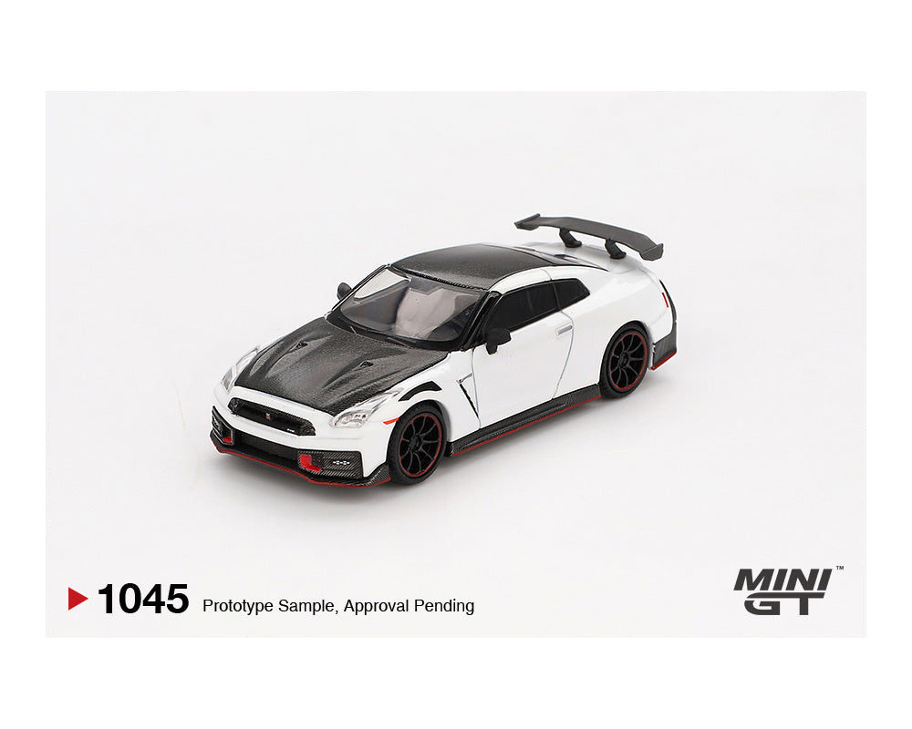 (Limit 1 per client) MINI GT- Nissan GT-R Nismo 2024 – Brilliant White Pearl MGT01045-BL