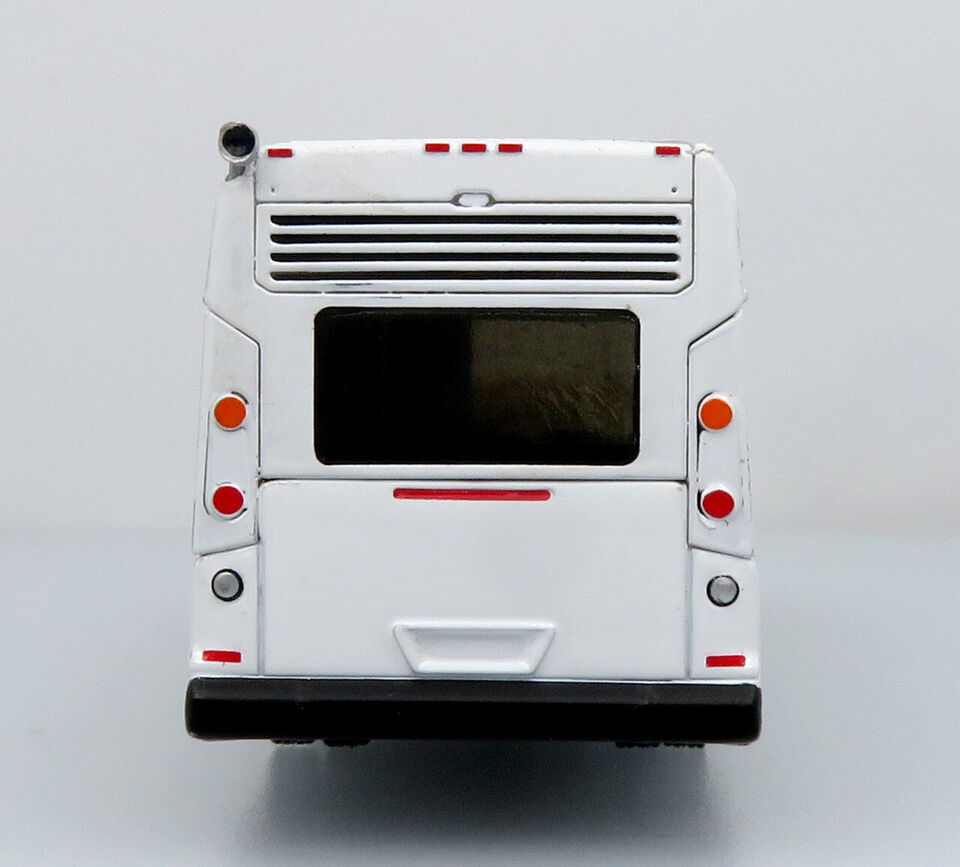 Nova LFSD Transit Bus Blank/White