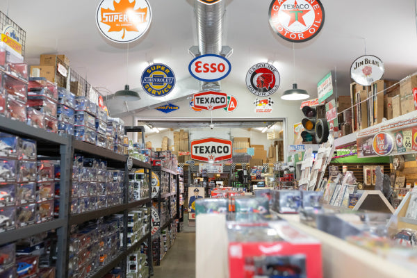 Buy Diecast in Canada and United States – Nice Car Collection