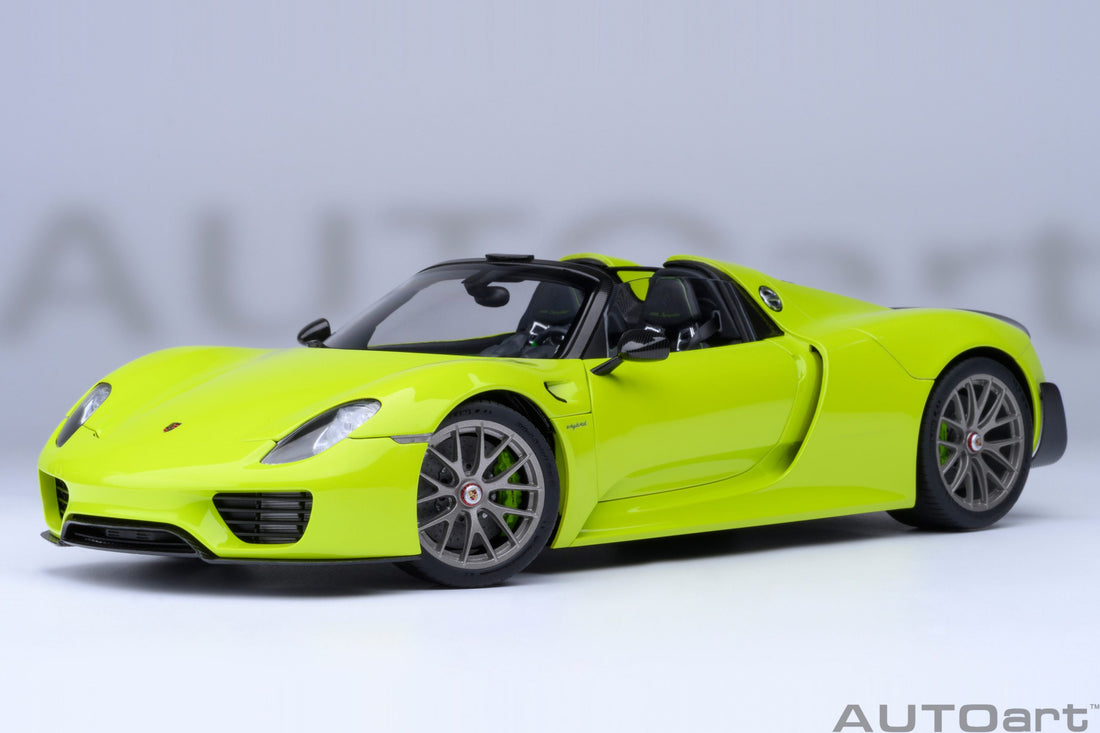 Porsche 918 Spyder Weissach Package (Acid Green)