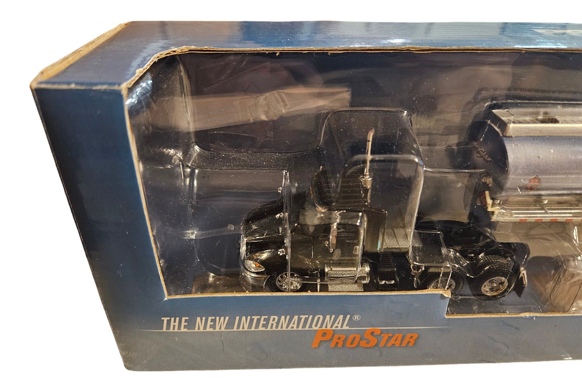 International Pro Star Fuel Tanker Semi-Tractor Trailer in 1/64