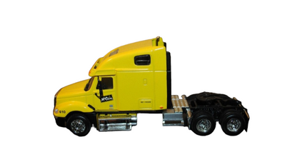 MCCAIN TRANSPORT FREIGHTLINER COLUMBIA WITH 53&