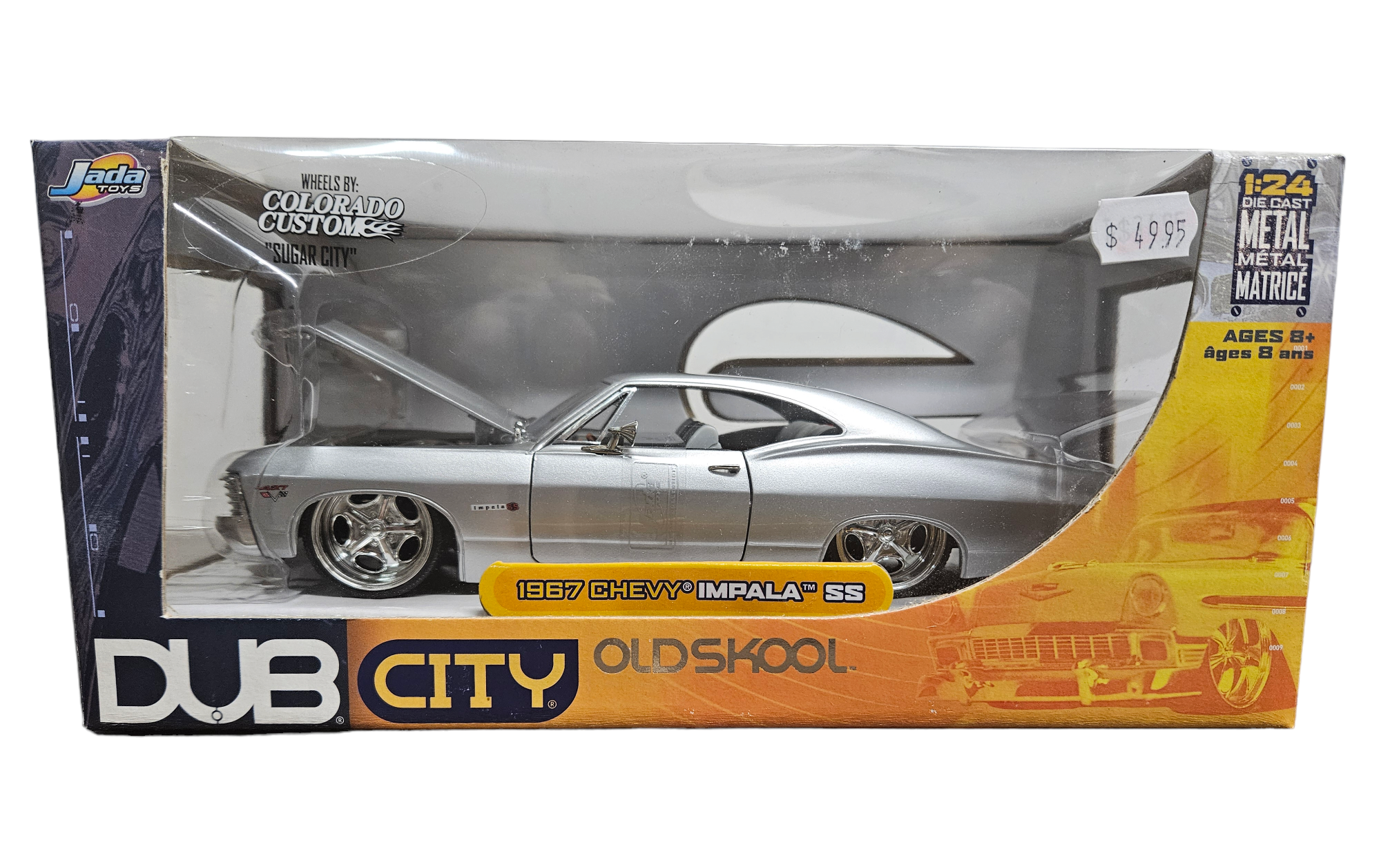 1967 CHEVROLET IMPALA SS, SILVER in 1:24