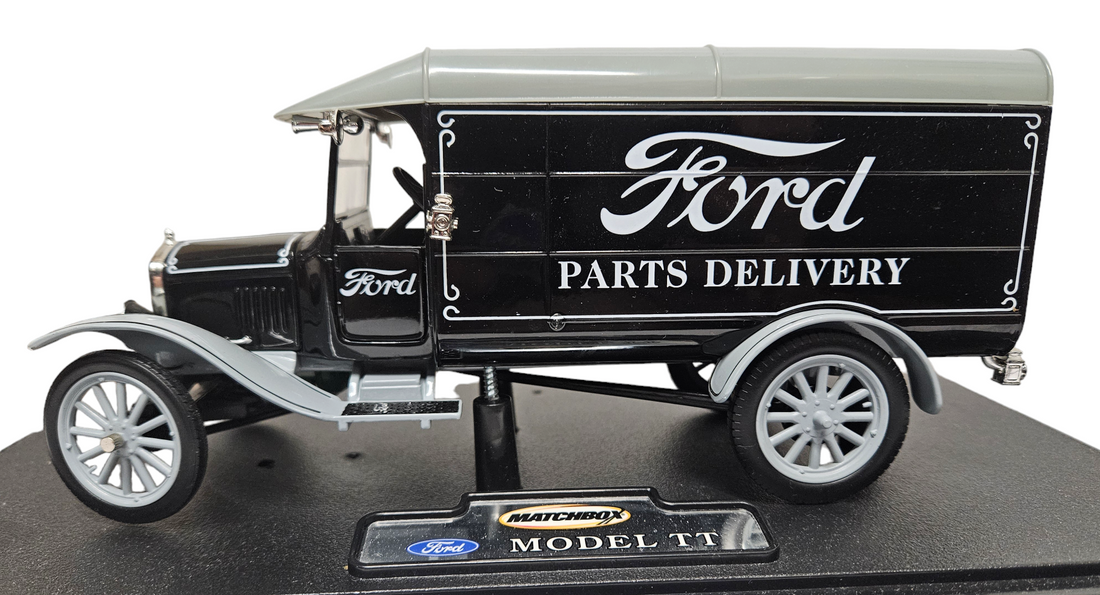 Ford Delivery Truck, 1925 Ford Model, (Échelle-Scale 1:24)
