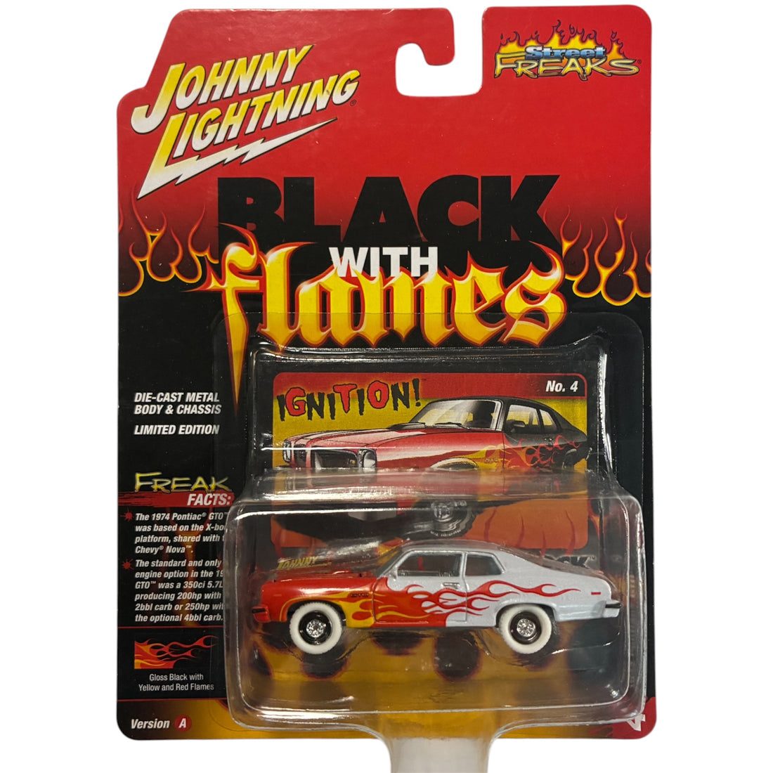 1974 Pontiac GTO blanc avec flammes rouges - Johnny Lightning Street Freaks - JLSP405/24A-CHASE