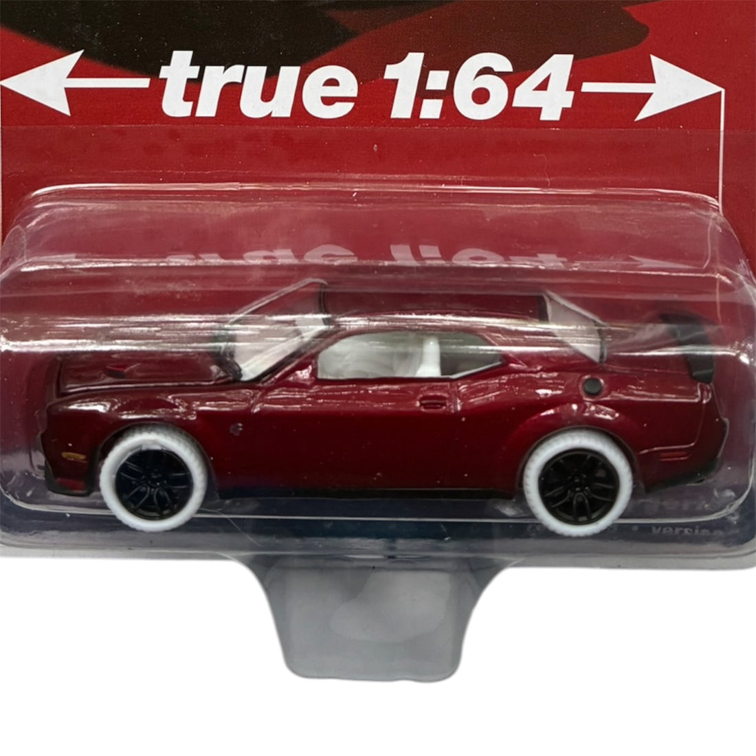 CHASE CAR 2018 Dodge Challenger Hellcat Auto World 1:64 – Modern Muscle – AW64342-5A-4-CHASE