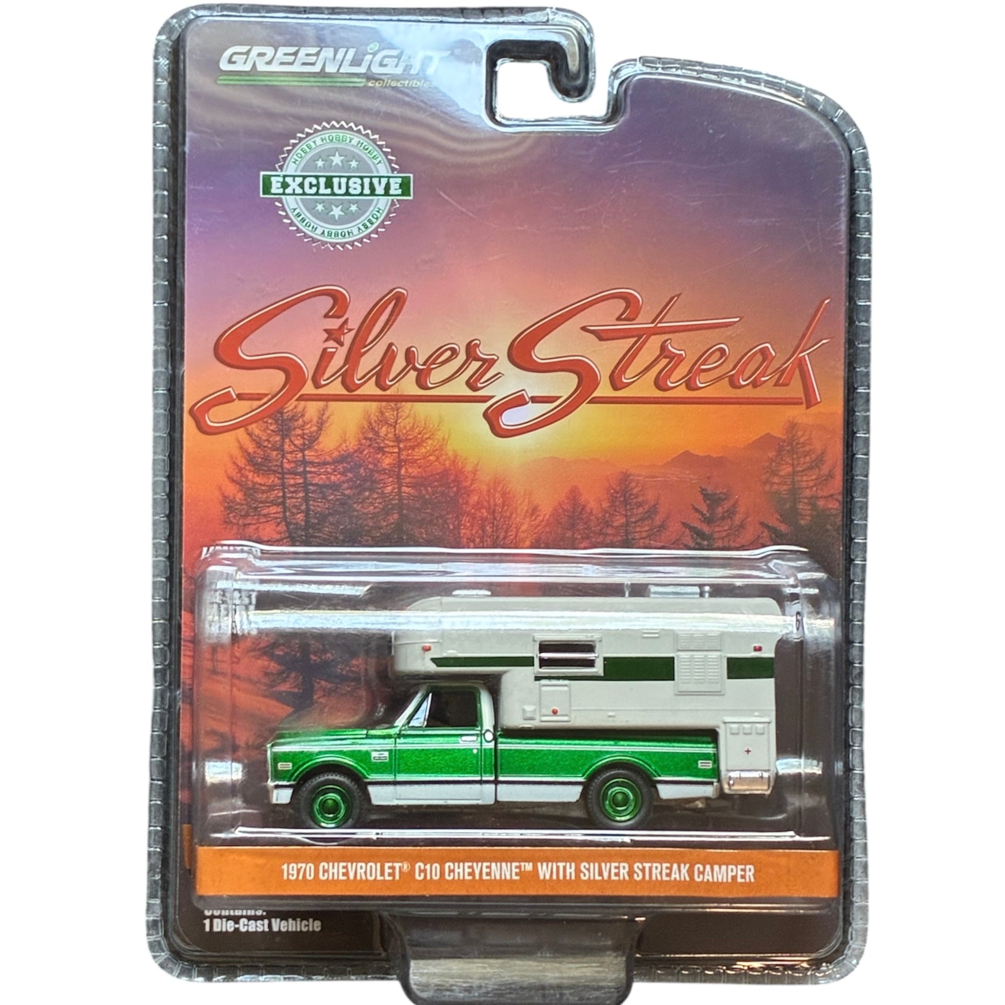 CHASE CAR GreenLight 1:64 Chevrolet C10 Cheyenne 1970 avec Silver Streak Camper – Roues et accents verts – GL30023-CHASE
