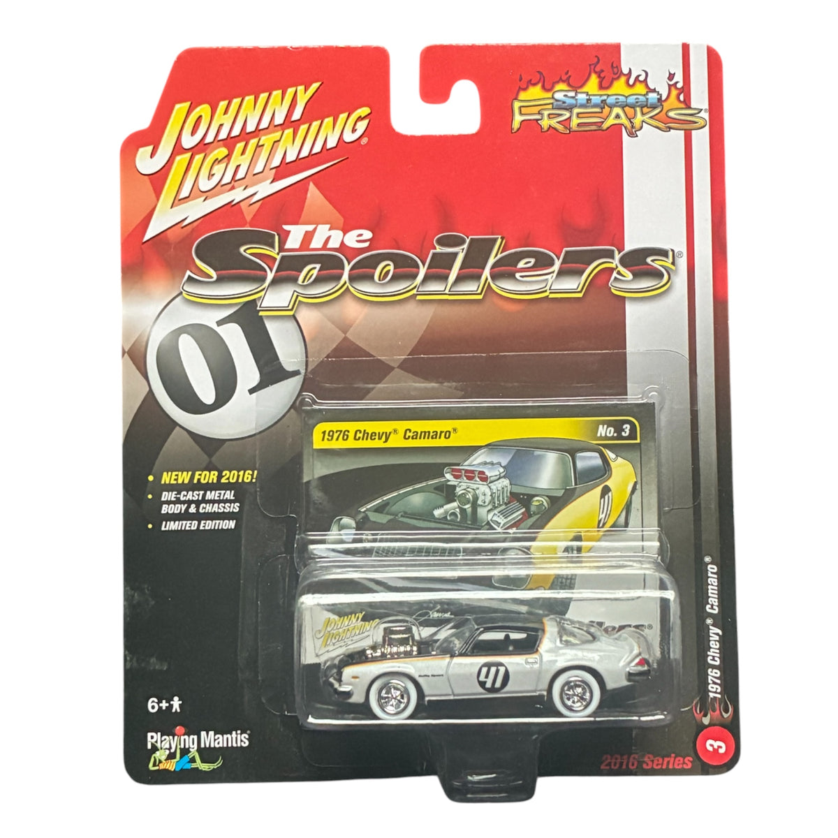 CHASE CAR Johnny Lightning 1:64 1976 Chevrolet Camaro – Street Freaks The Spoilers – White Lightning JLSF001-3-CHASE
