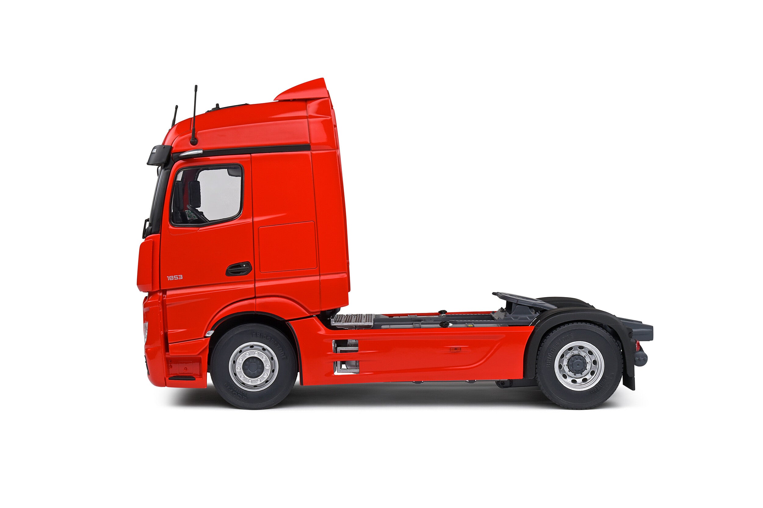 SOLIDO - 2019 Mercedes-Benz Actros – Lavarot – (1:24)