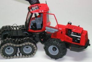 VALMET 941 KOMATSU FORESTRY HARVESTER WITH HEAD (Échelle-Scale 1:50)