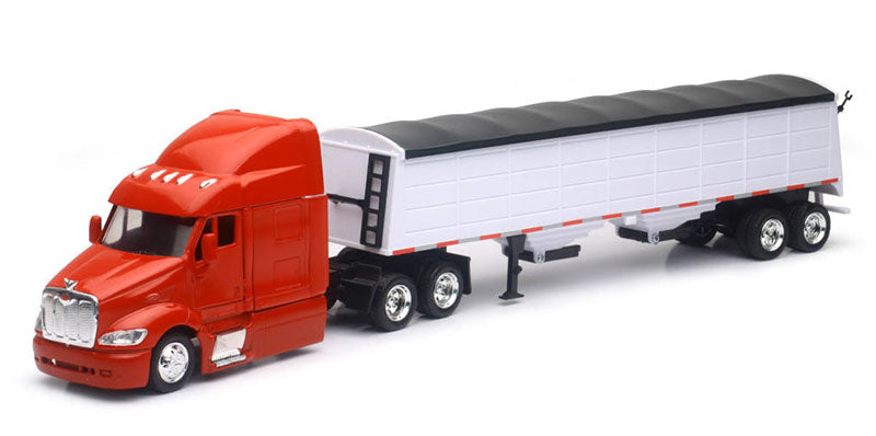 Peterbilt 387 Semi Truck with Grain Trailer