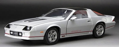Chevrolet Camaro IROC 1985 silver
