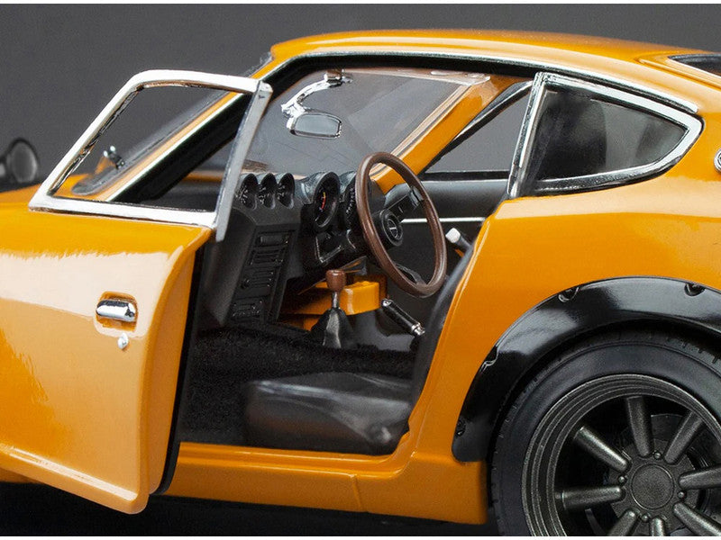 1970 Nissan Fairlady Z (S30) RHD Orange (SS3516R) – Nice Car