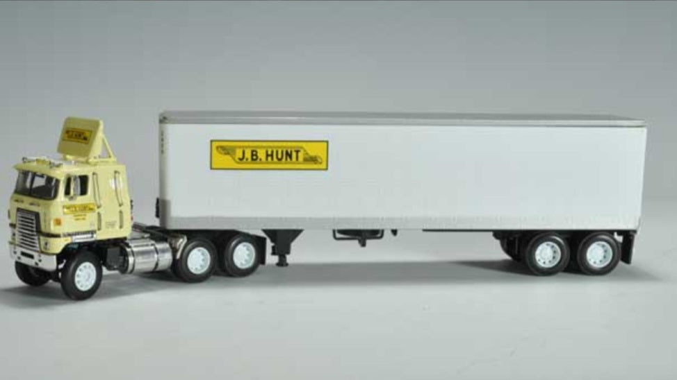 J. B. Hunt/I.H.C. 9600 in 1/64
