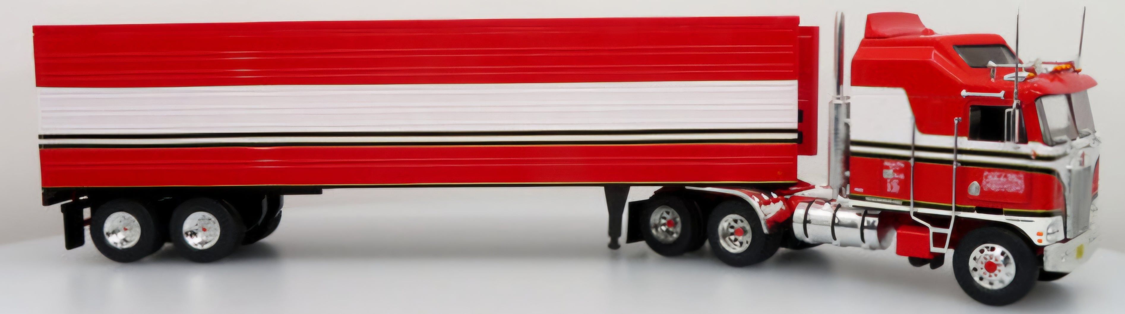1979 Kenworth K100 Aerodyne w/ Trailer: MB McKay Trucking 1:43