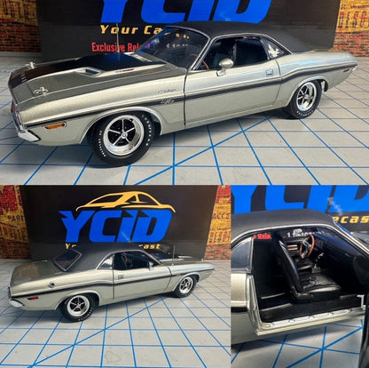 1970 Dodge Challenger, Intérieur Noir/Vinyl Top Noir avec stripe noir-Black interior/Black  à 72 unités-Limited to 72units)