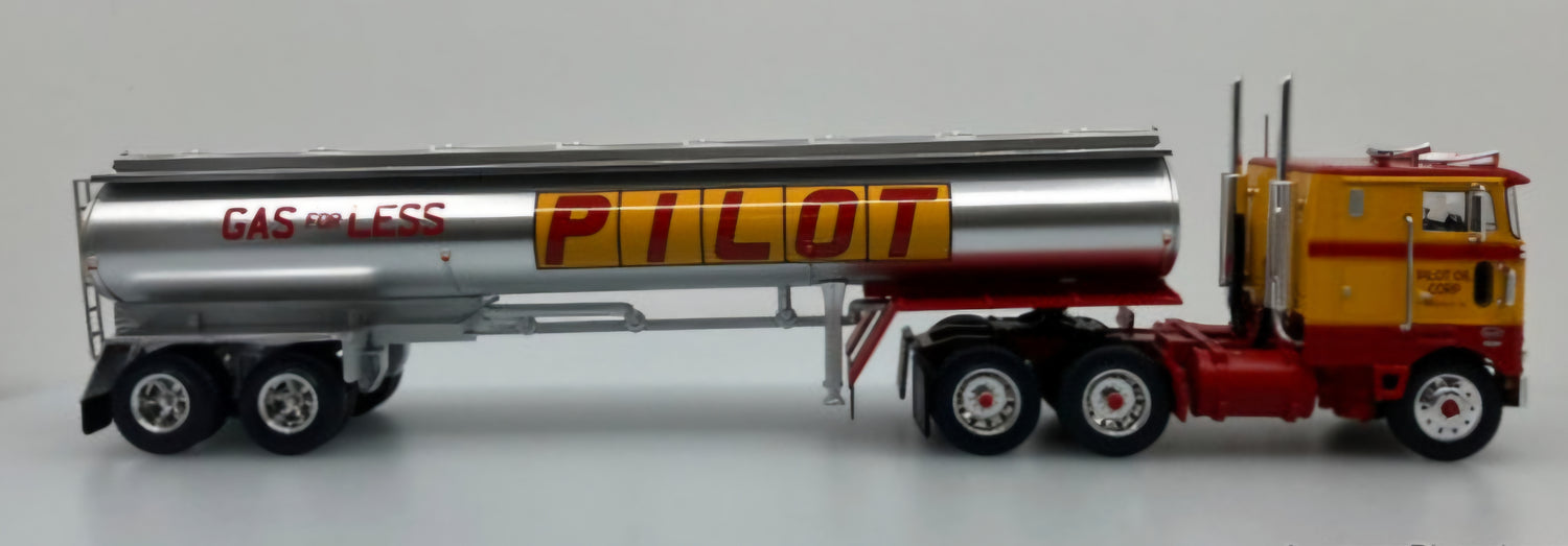 1975 Peterbilt 352 Sleeper Tractor w/Fuel Tanker Trailer: Pilot Gas For Less (1/43)