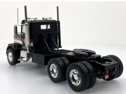 1977 Freightliner FLC 120 64T Day Cab w/Tanker Trailer: Texaco Oil (1/43)