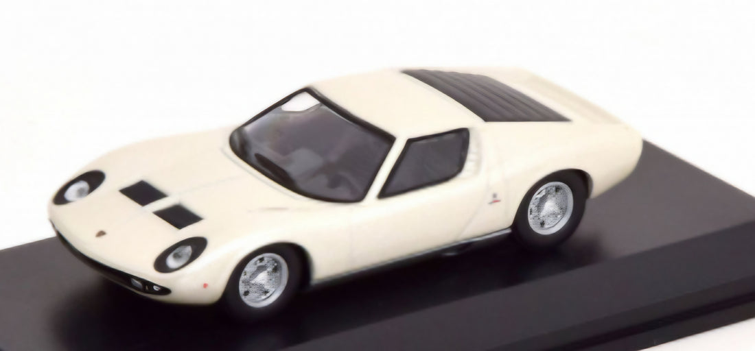 Lamborghini Miura P400