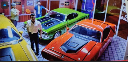 YCID-Mr. Norms Dealership Showroom Diorama 1/18