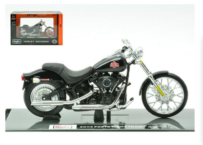 2002 Harley-Davidson FXSTB Night Train – Noir – Maisto 1:18 Series 45 – 31360-45-E