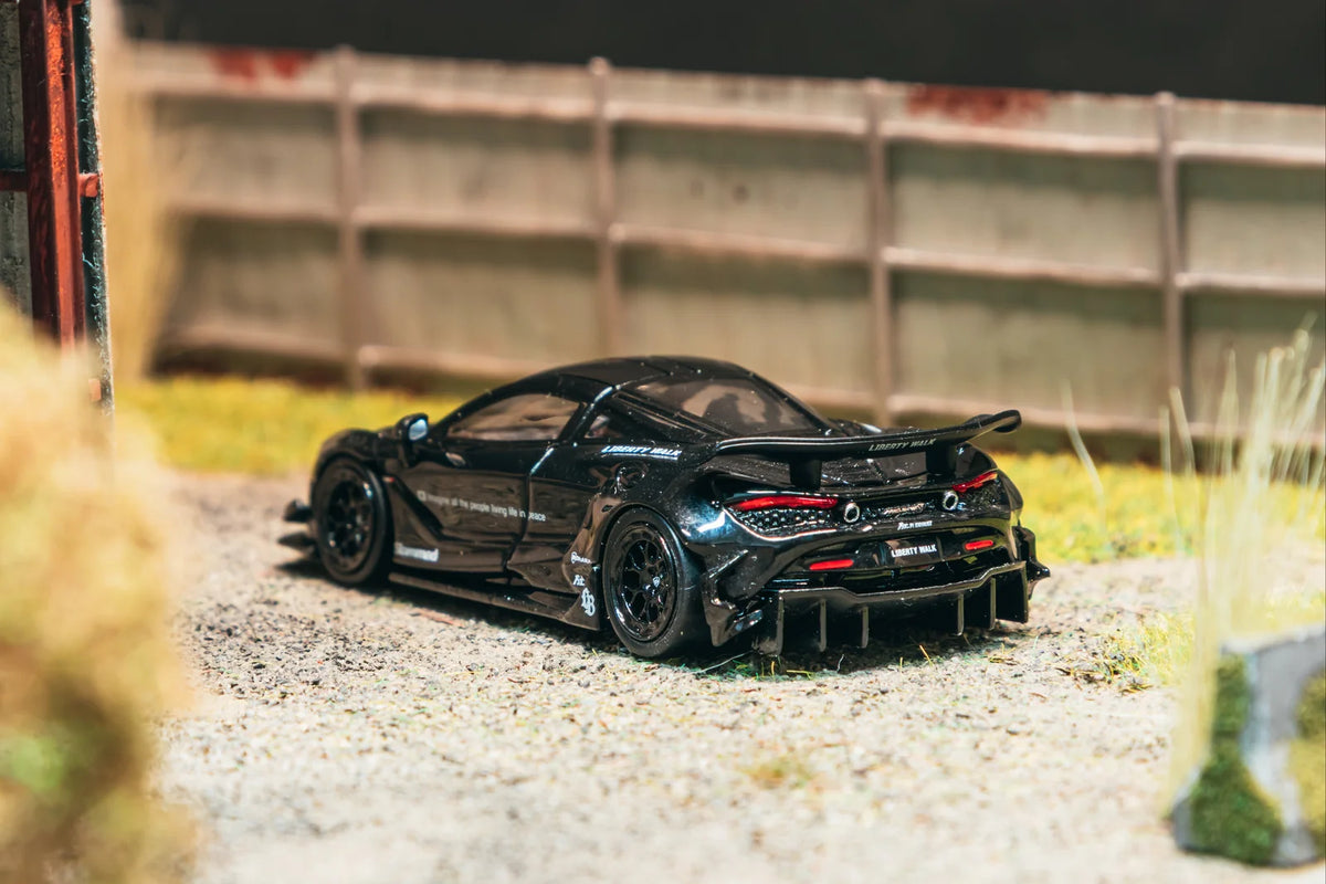 (PRE-ORDER 2026) Tarmac Works 1:64- LB-WORKS 720S Black T64-106-BK