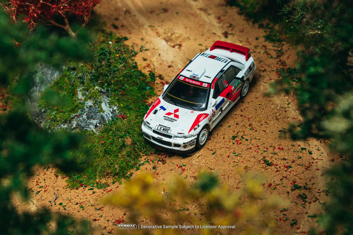 Tarmac Works Global64 1:64 Mitsubishi Lancer Evolution II – Hong Kong Beijing Rally 1994 – K. Eriksson / S. Parmander – T64G-049-94HKBR03