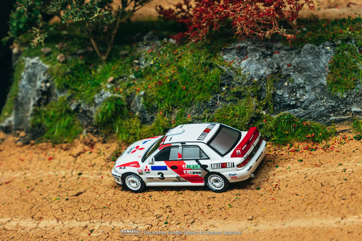 Tarmac Works Global64 1:64 Mitsubishi Lancer Evolution II – Hong Kong Beijing Rally 1994 – K. Eriksson / S. Parmander – T64G-049-94HKBR03