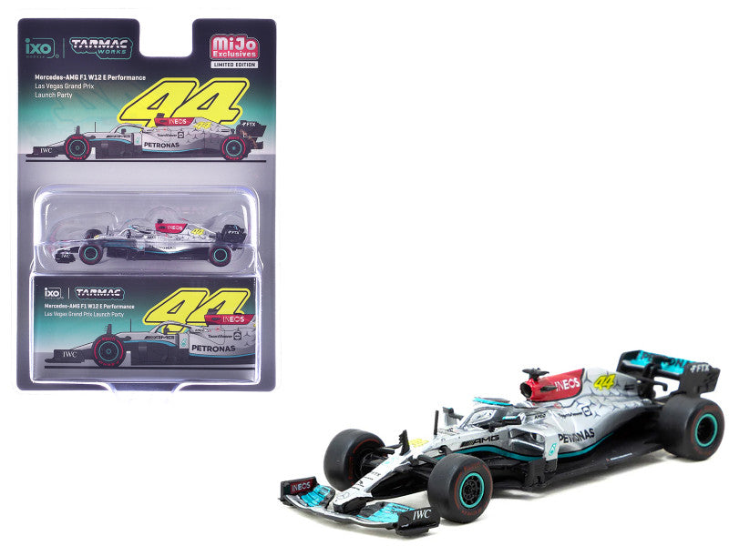 Tarmac Works 1:64-Mercedes-AMG F1 W12 E Performance T64G-F037-LV
