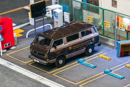 Tarmac Works Collab64 1:64 GRS × Tarmac Works Volkswagen T3 Van – T64S-001-GRS