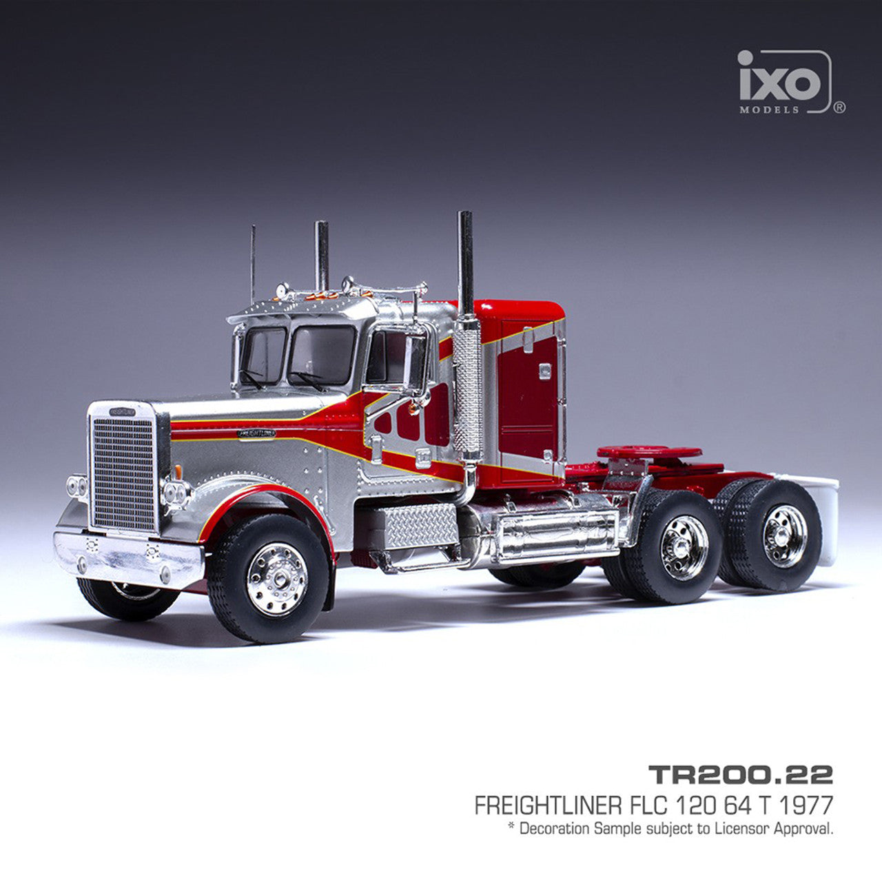 IXO MODEL 1:43-1977 Freightliner FLC 120 64 T (Silver/Red)