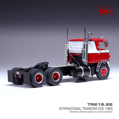 IXO MODEL 1:43- INTERNATIONAL TRANSTAR COE Red