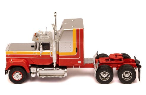 MACK SUPERLINER MAGNUM 1985 SILVER/RED (1:43)